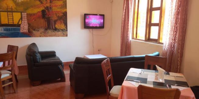 Miryams Village Inn Safari Lodge Sultan Hamud Exterior foto